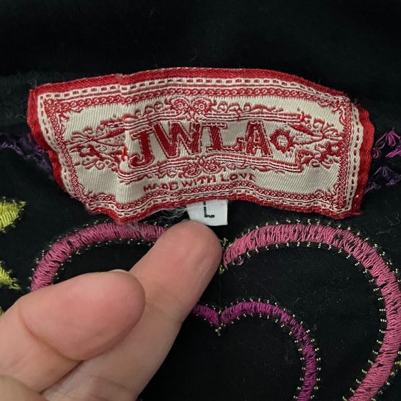 Johnny Was XS Vintage Boho Black Short Sleeve V Neck Embroidered T shirt Dr… - Picture 5 of 5